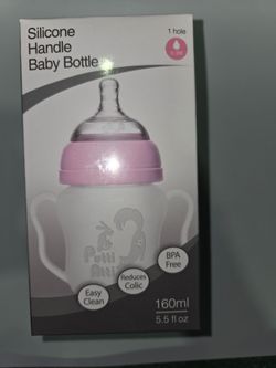 Putti Atti Silicone handle baby bottle 5.5 oz.