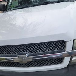 Silverado Hood 2005