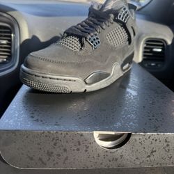 Jordan 4 Retro Black Cats 