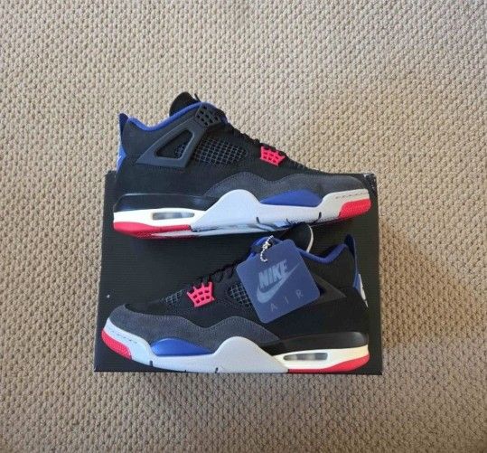 Air Jordan 4 “Rare Air -Gold Lettering"