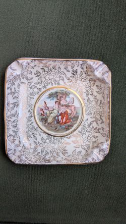 Empire Porcelain Co. — Empire Ware, England
Manufactured September 1947