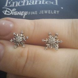 Diamond Snowflake Earrings 