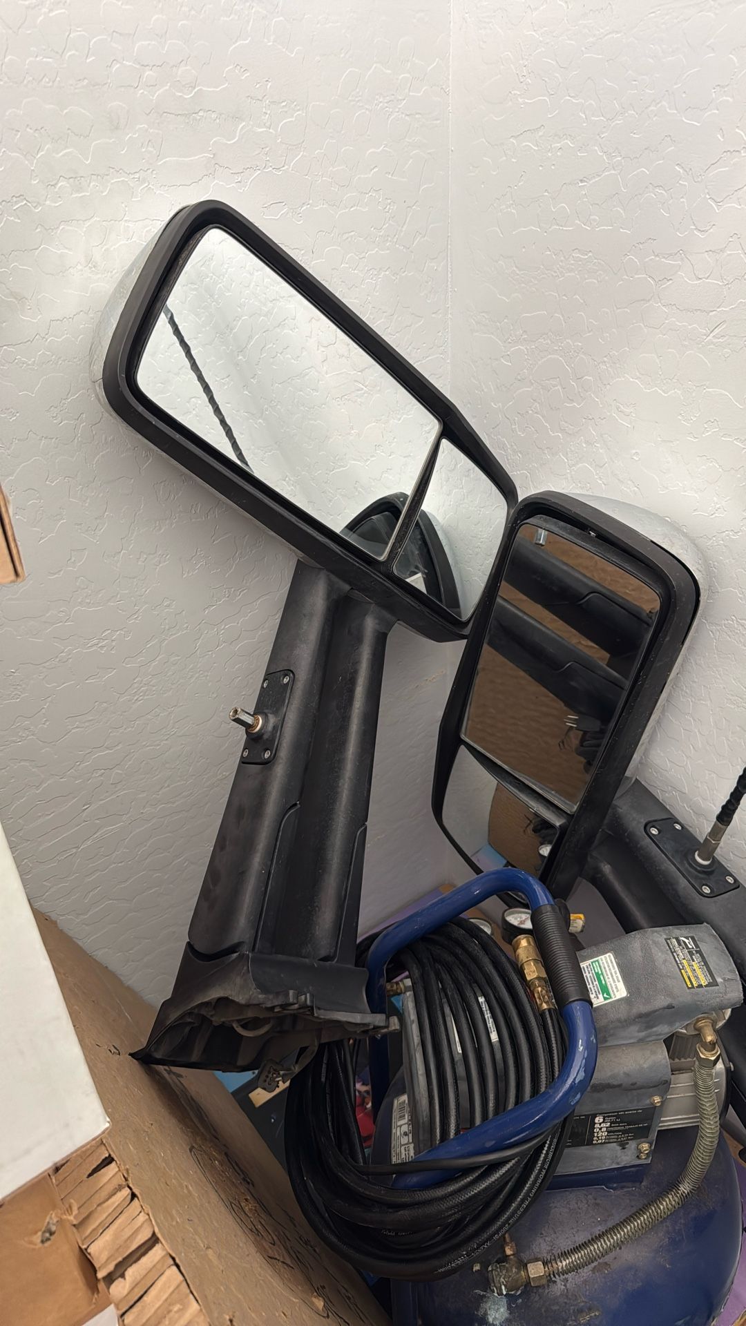 KENWROTH T680 mirrors