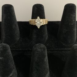 14K gold diamond ring
