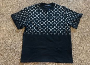 LV MONOGRAM T SHIRT SIZE MEDIUM
