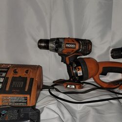Rigid Tool Set With Dual Rapid Charger And 1 Battery. 