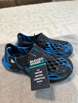 Boys Water Shoes (see description)