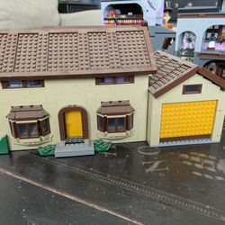 Fake Lego Simpsons house