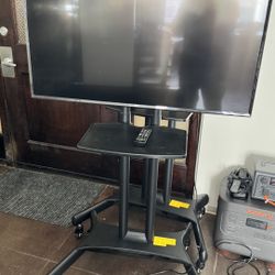 43” LG TV 4k LED UJ6300 Series