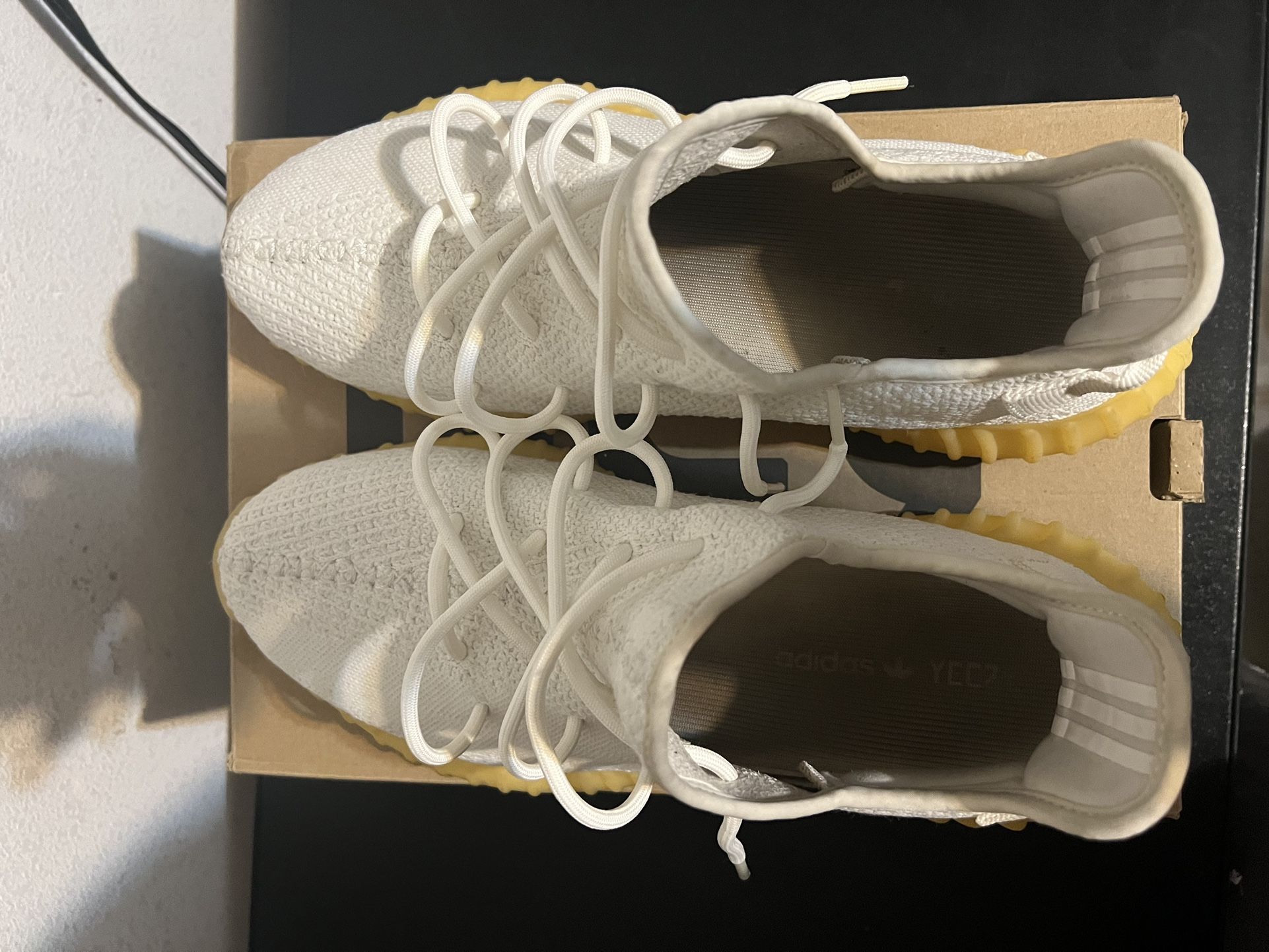 Adidas Yeezy Boost 350 V2 ‘Cream White/Triple White’