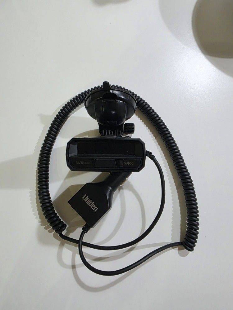 Uniden R4 Extreme Long Range Radar Detector