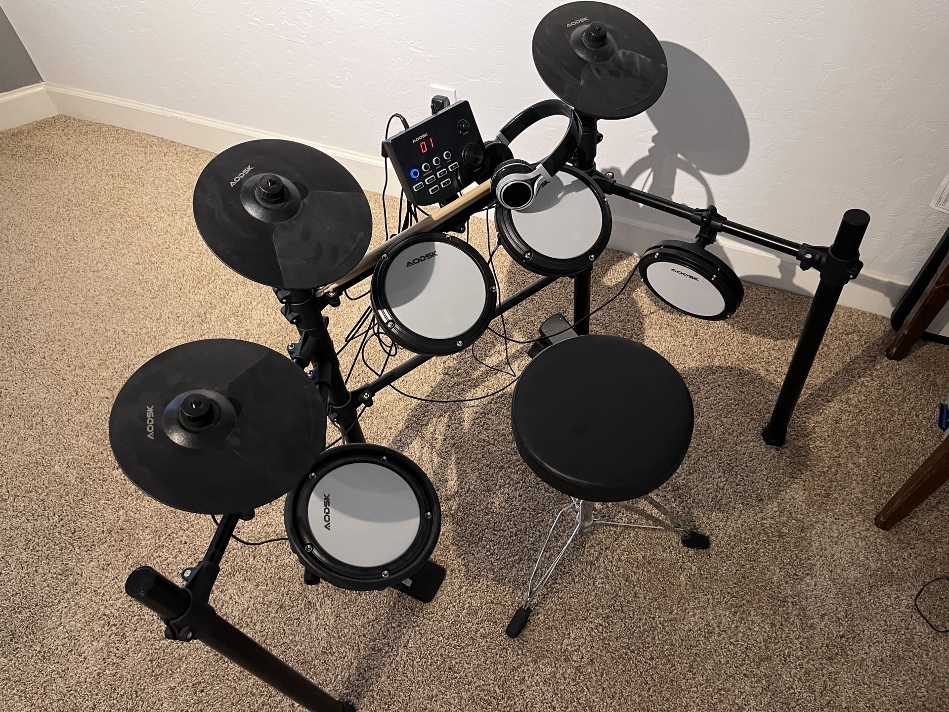 Electronic Drum Set