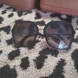 Valentino Glasses