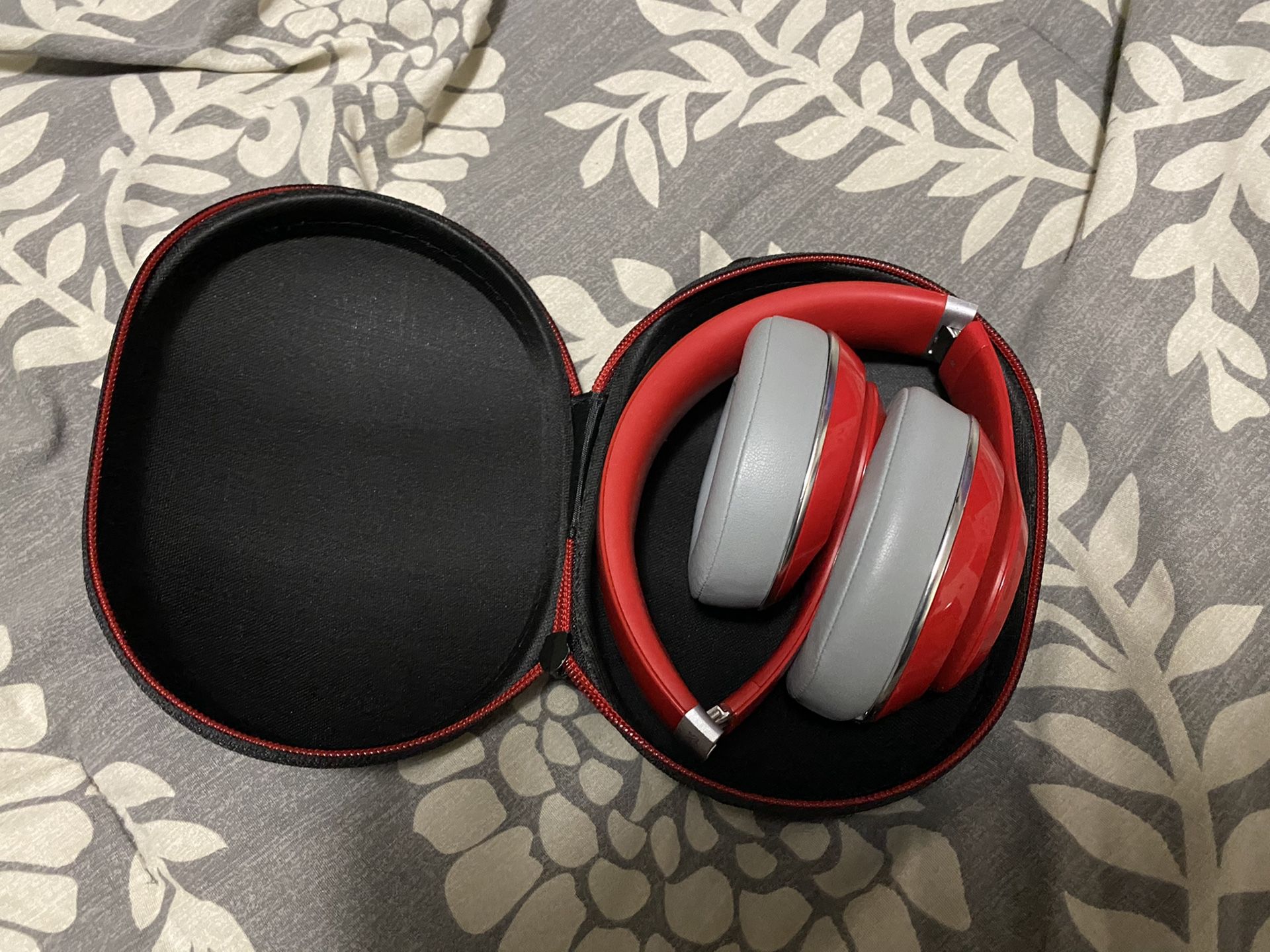 Beats Studio Wireless