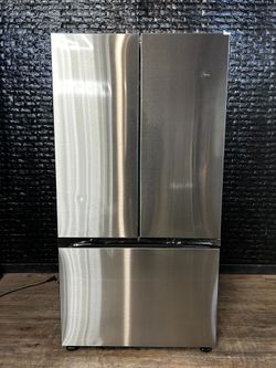 SAMSUNG BESPOKE REFRIGERATOR w/WARRANTY! R2832A