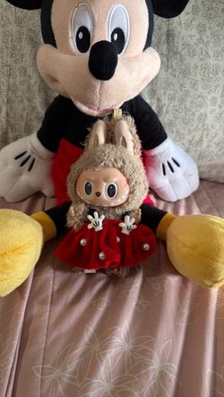 labubu doll