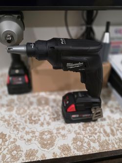 M18 FUEL 18V Lithium-Ion Brushless Cordless Drywall Screw Gun (Tool-Only)