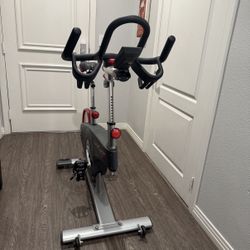 Life Cycle GX Exercise Bike 