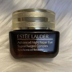 Estee Lauder Advanced Night Repair Eye Synchronize New