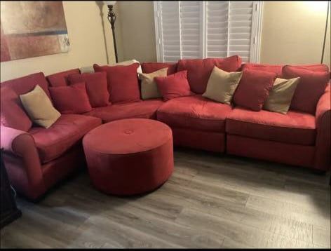 Sectional Sofa ( Velvet)