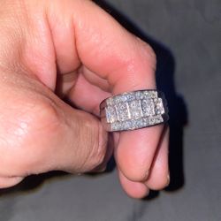 1.5 CT 14K White Gold Diamond Ring 