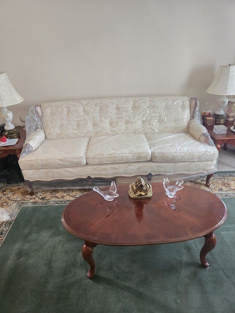 Queen Anne Sofa
