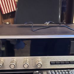 KLH Model 55 Stereo Receiver