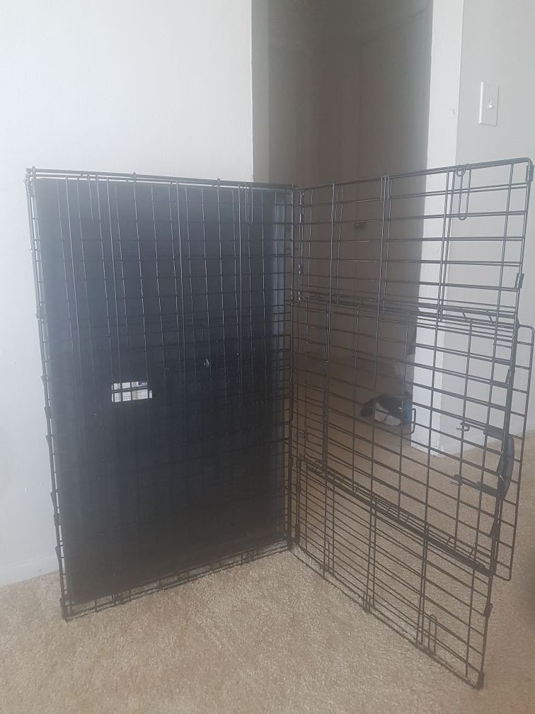 metal kennel for a medium size dog