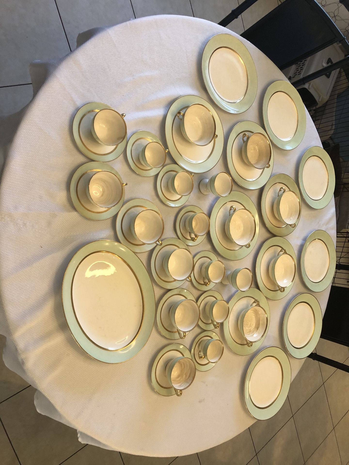 Gold China Plate Set