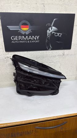 Tesla. Model Y 2026 rh. Headlight oem