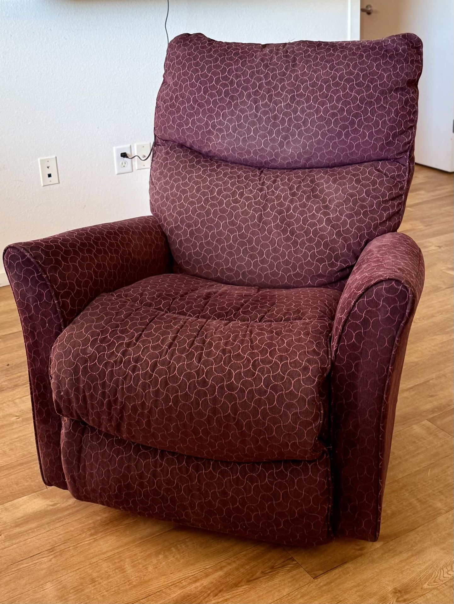 Recliner Lazyboy Electric Rocker Chair