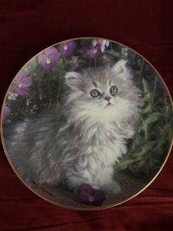 Vintage Purrfection collector plate by artist Nancy Matthews