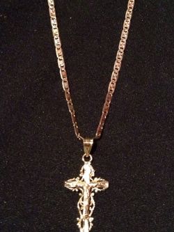 10k solid gold Jesus on cross 3mm long 22" grams 6.9