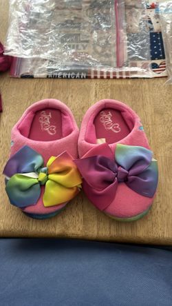 Girls slippers