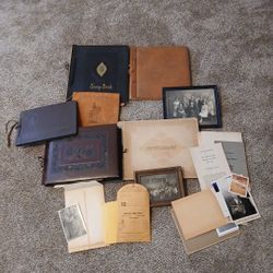 Lot Of Vintage 1930, 1940 Photographs + Scrapbooks Nice 