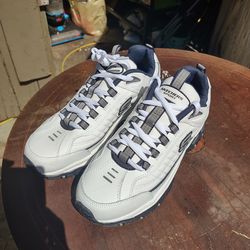 Skechers Shoes & Socks