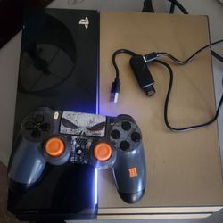 PS4 with God of War, Spiderman Miles Morales pre-installed