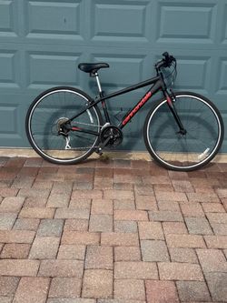 Cannondale Hybrid Bike Black and Red