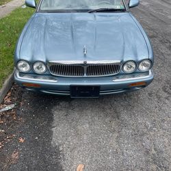 2002 Jaguar XJ8