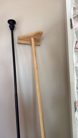 Wooden Wall Mount Rod