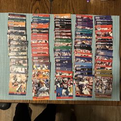 **121 PROSET 1990**  FOOTBALL CARD LOT