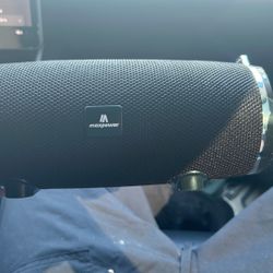 Max power Bluetooth Speaker 