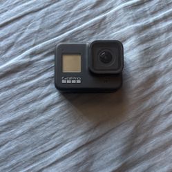 Go Pro hero 8 