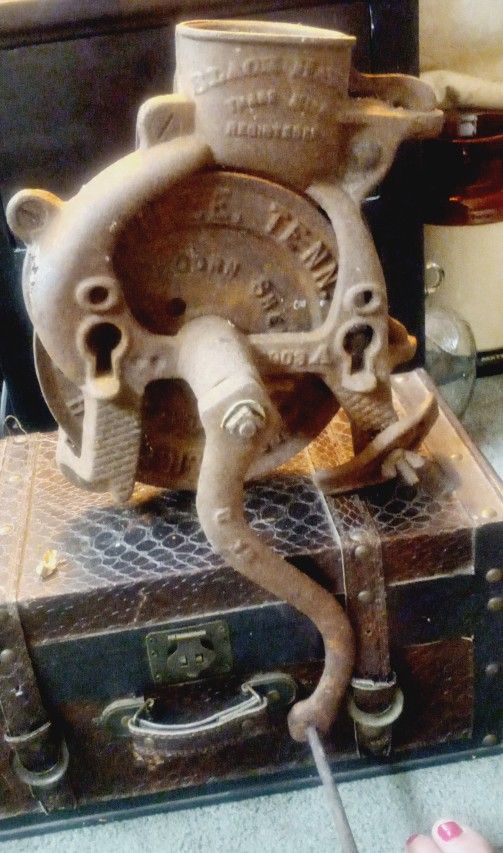 Antique Corn Sheller