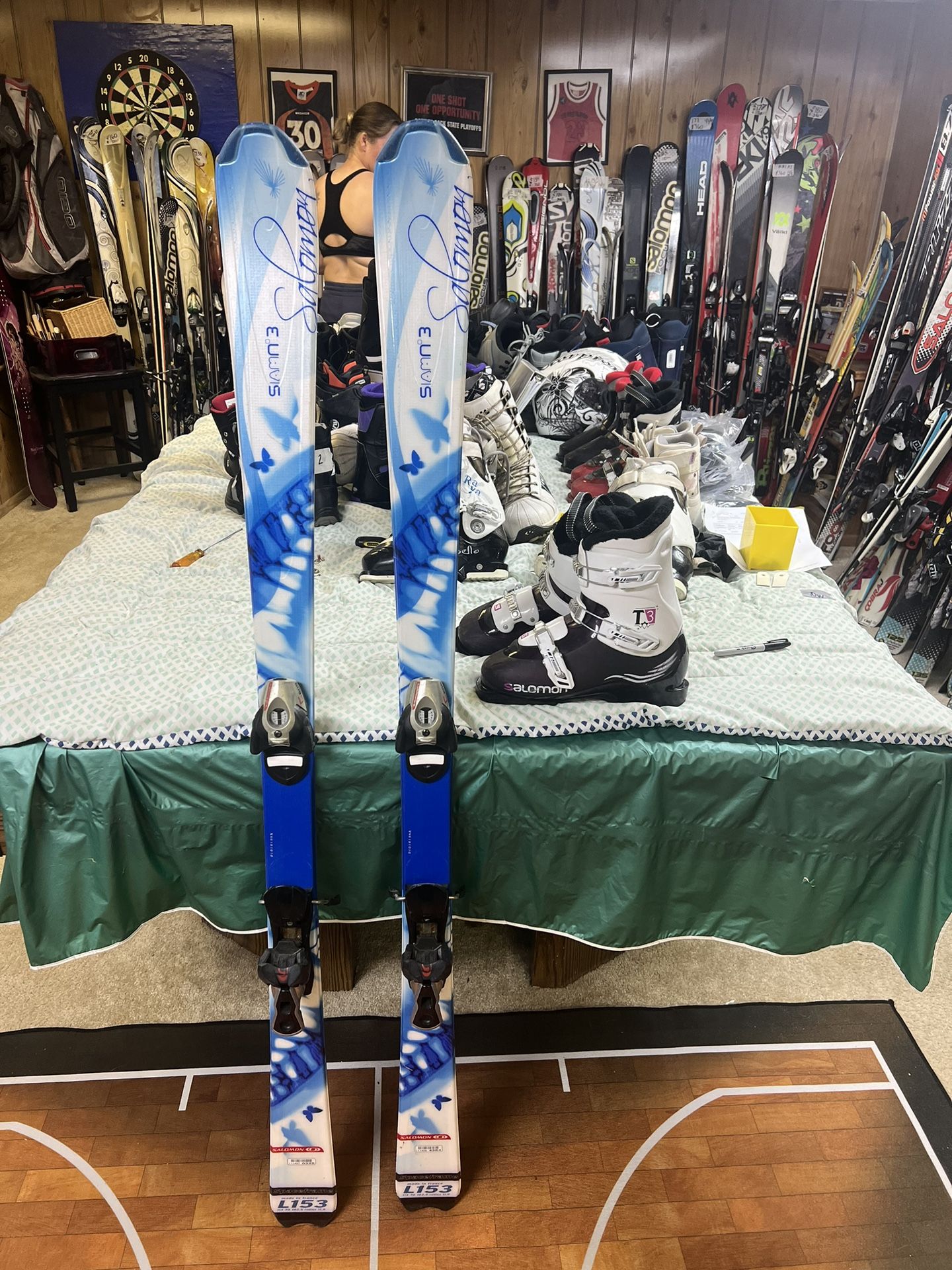 Salomon ski Package with boots and bindings