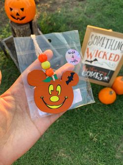 Mickey pumpkin car charm