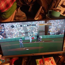 !! Xbox 360 Console And POWER CORD ONLY 