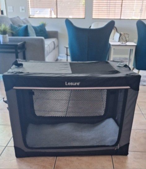 Collapsible Dog Kennel Large