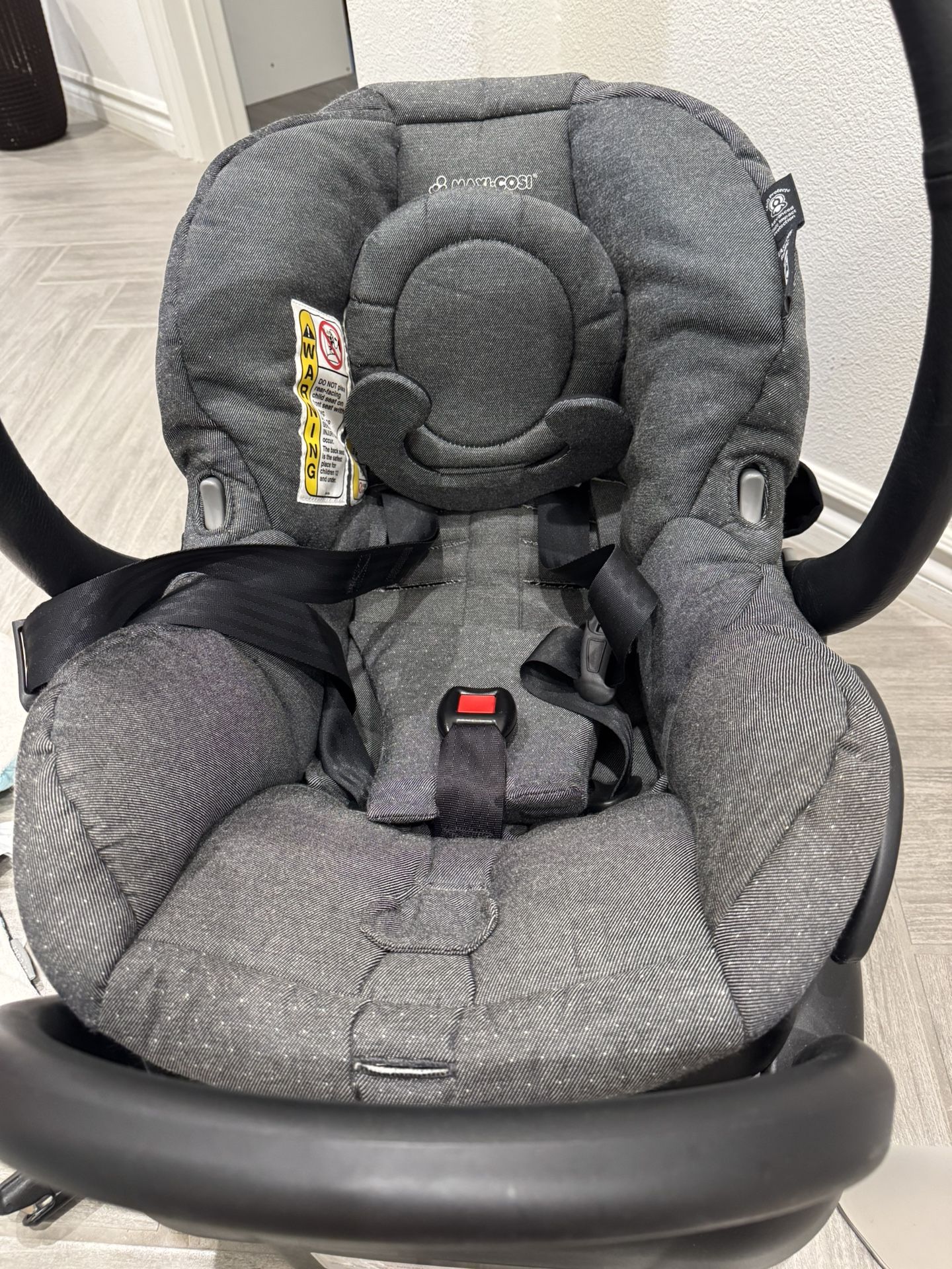 Maxi Cosi Infant Car Seat