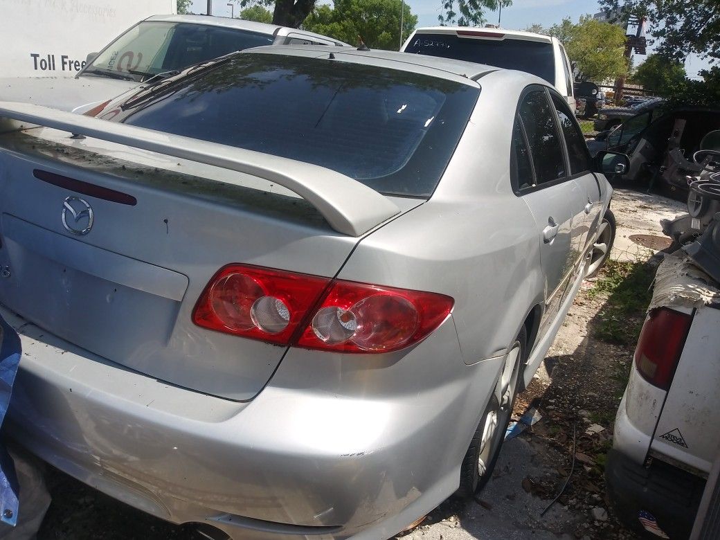 Repo cars for sale 1,500 a piece title in hand ready to go this Monday